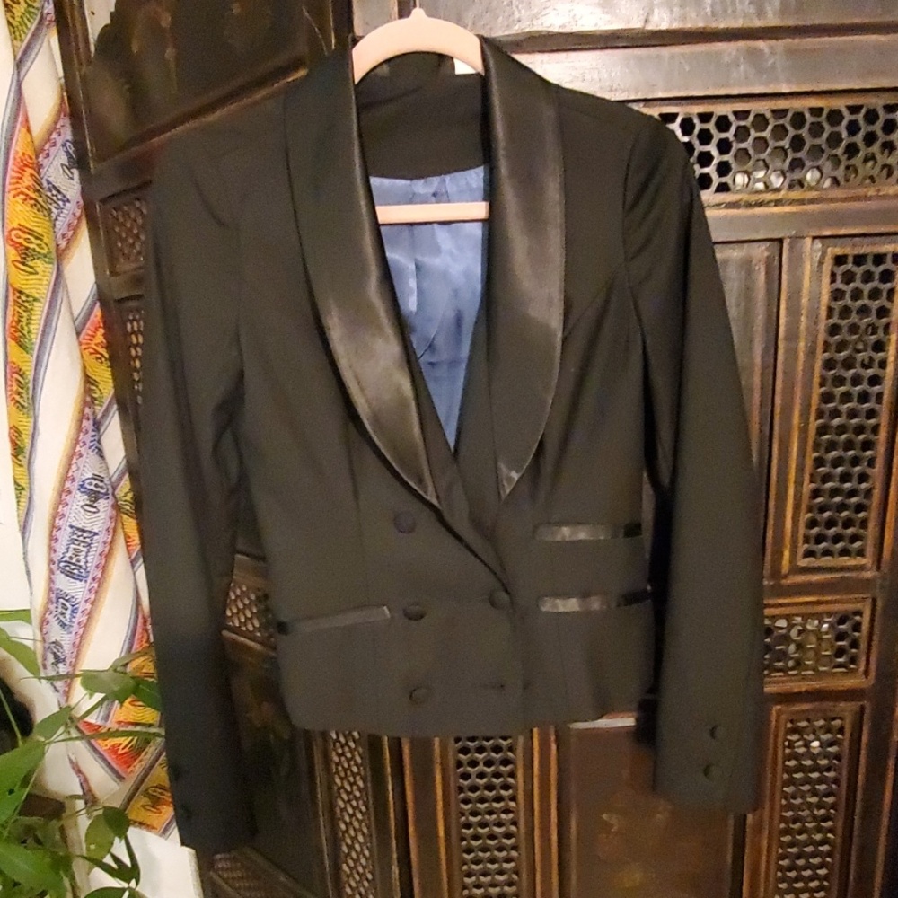 Tuxedo Blazer